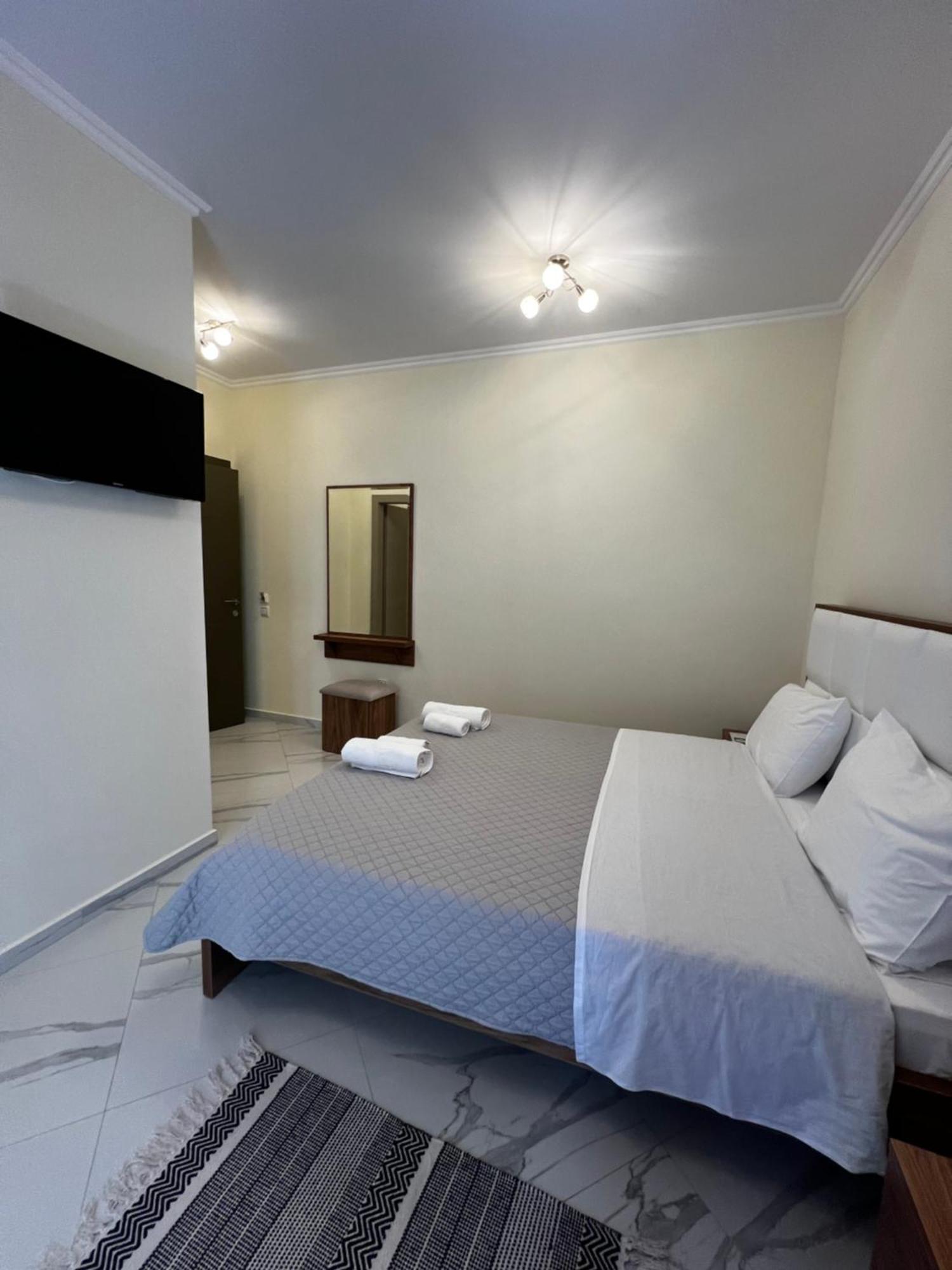 Oscar'S Apartments Drymades Dhermi Bagian luar foto